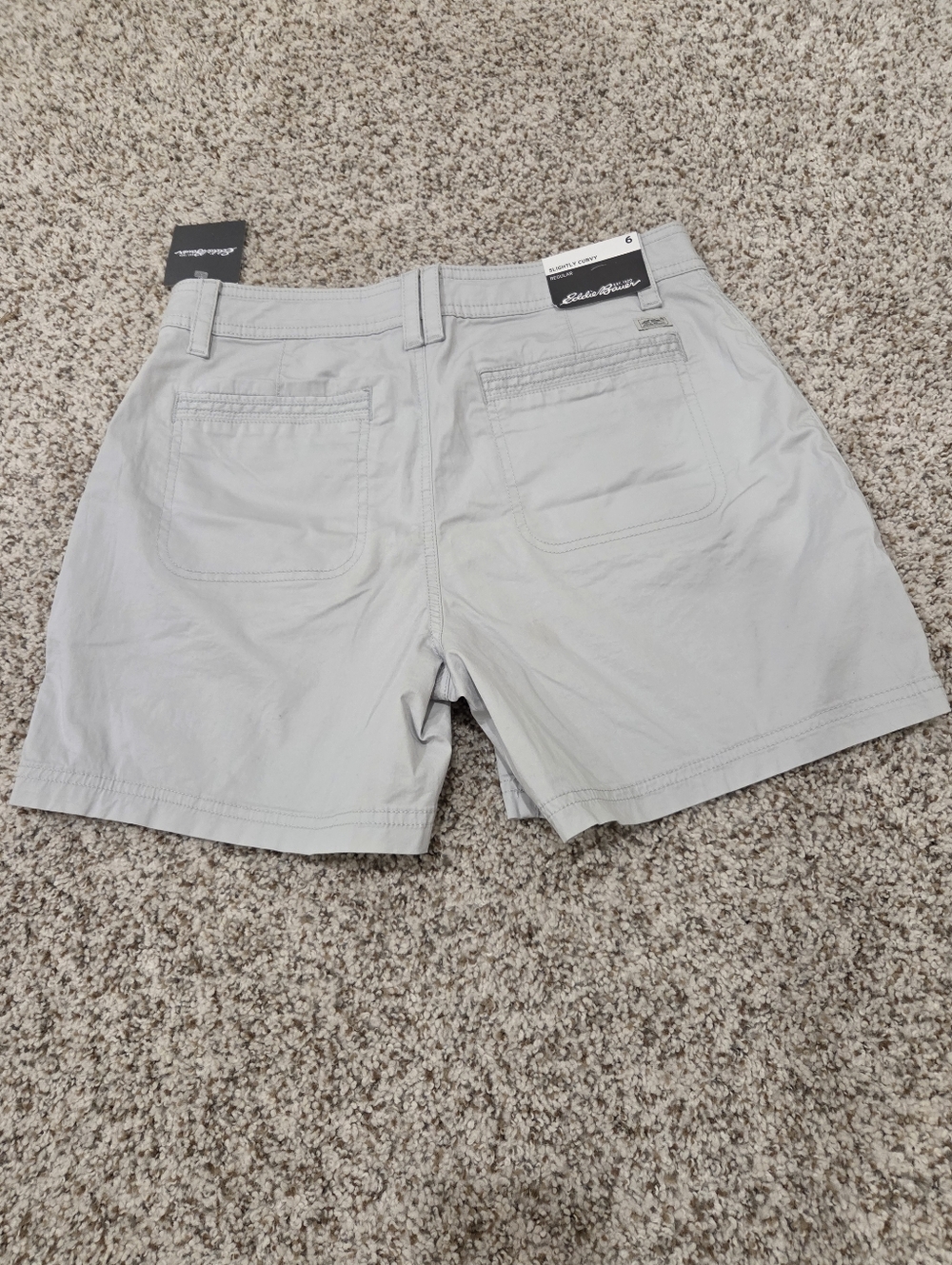 NWT Eddie Bauer women 6 Light Gray Flat Front Shorts